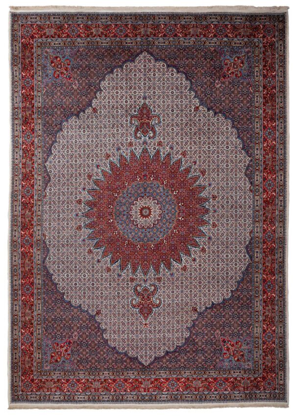 Moud  407cm x 301cm / 13'4'' x 9'10''