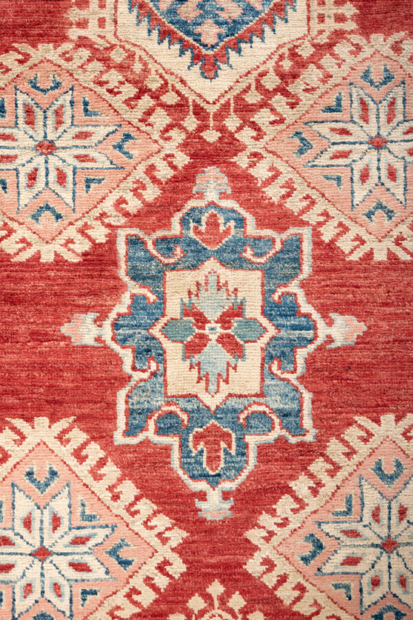 Fine Kazak  276cm x 213cm / 9'1'' x 7' - Image 3