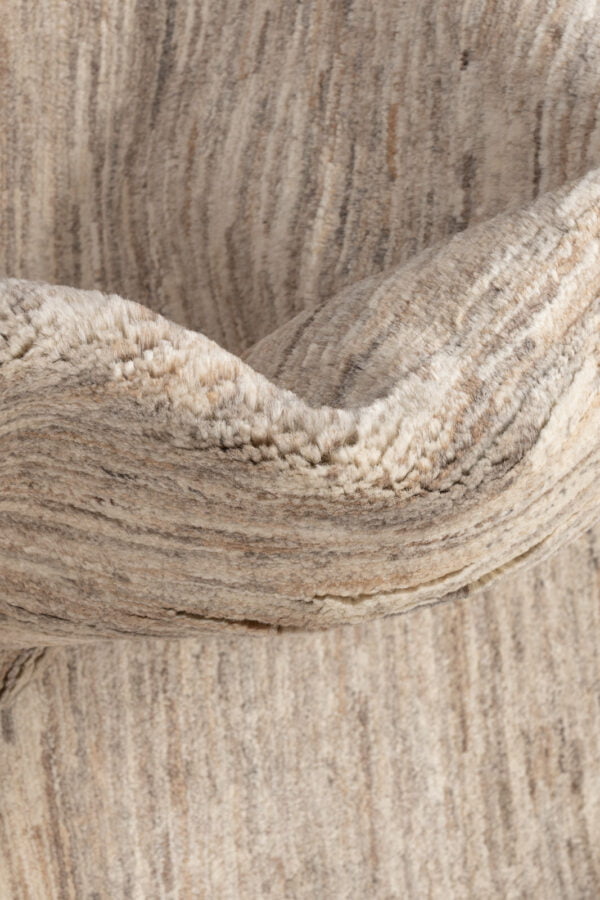 Natural Gabbeh 293cm x 82cm / 9'7'' x 2'8'' - Image 3