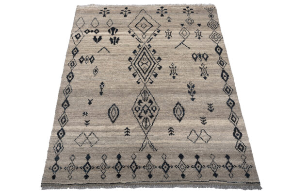Handmade Wool Berber Area Rug 179cm x 120cm / 5'11'' x 3'11'' - Image 3