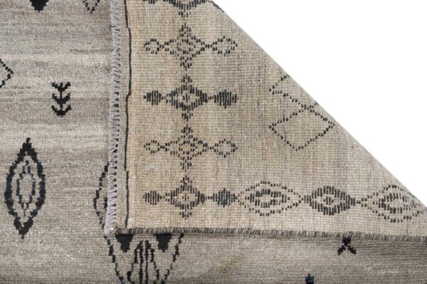 Handmade Wool Berber Area Rug 179cm x 120cm / 5'11'' x 3'11'' - Image 8