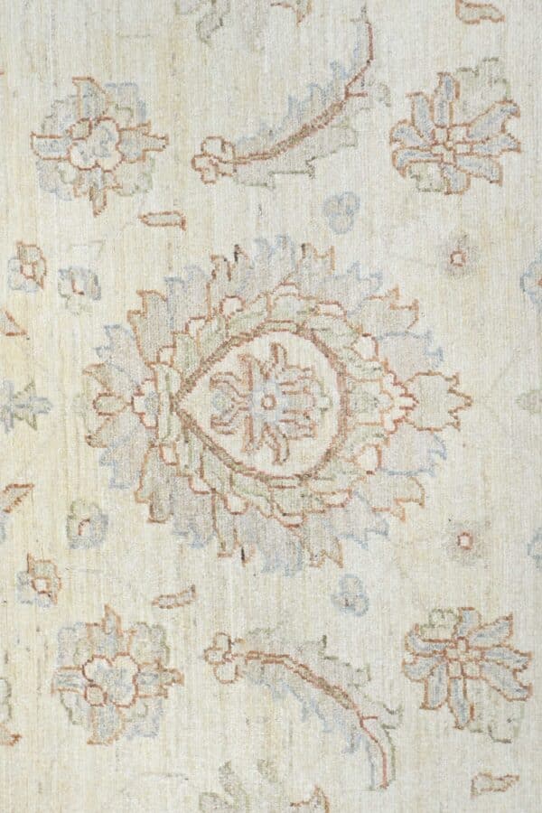 Ziegler Square Rug 291cm x 292cm / 9'6'' x 9'6'' - Image 4