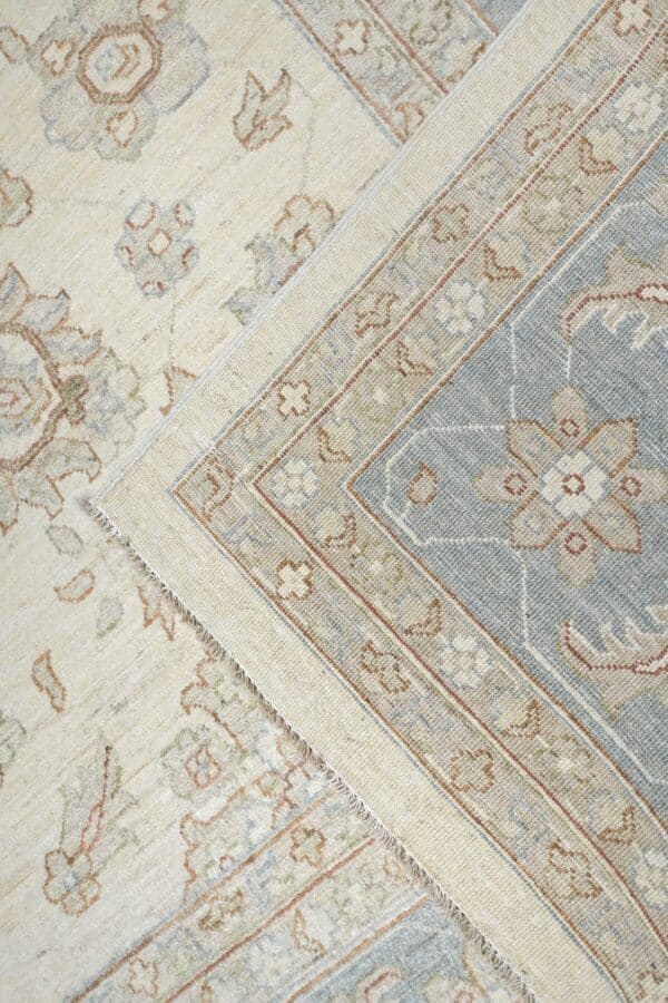 Ziegler Square Rug 291cm x 292cm / 9'6'' x 9'6'' - Image 6